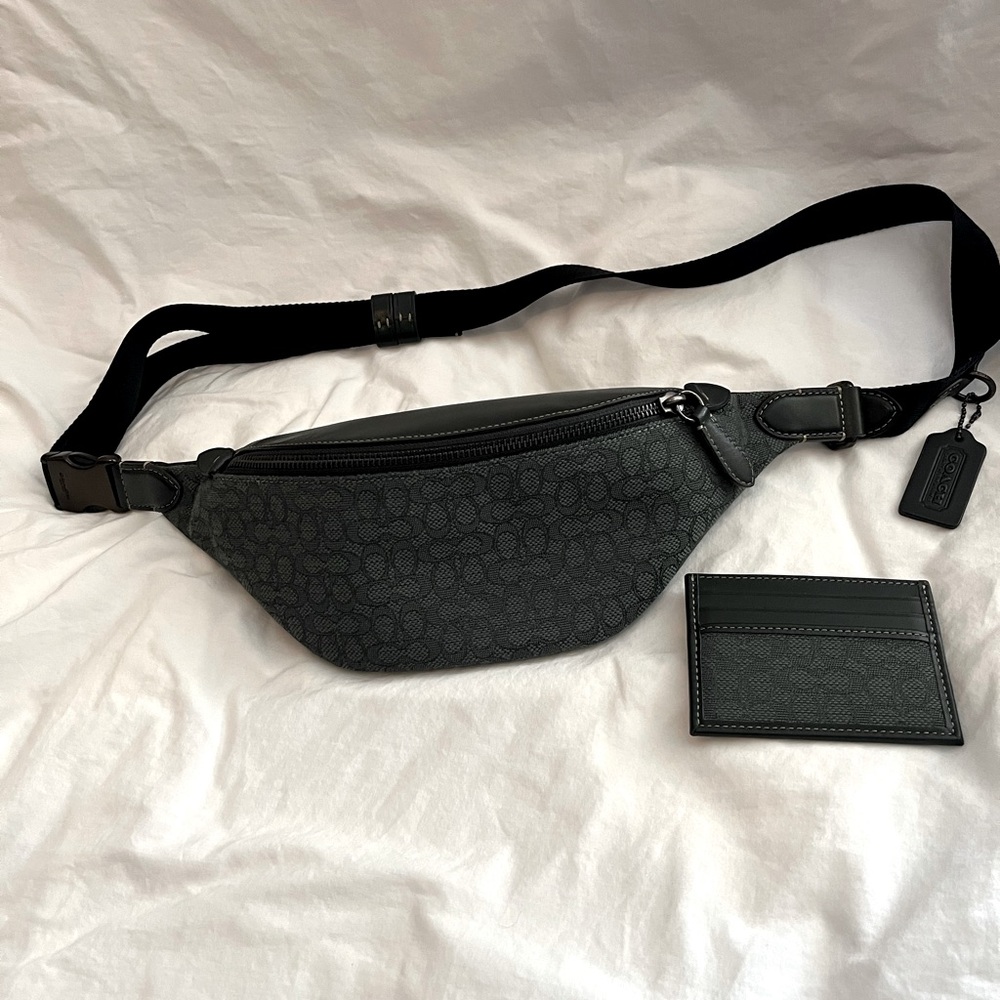 Coach Charter Belt Bag, Fanny pack, bum bag w/card holder, Amazon Green